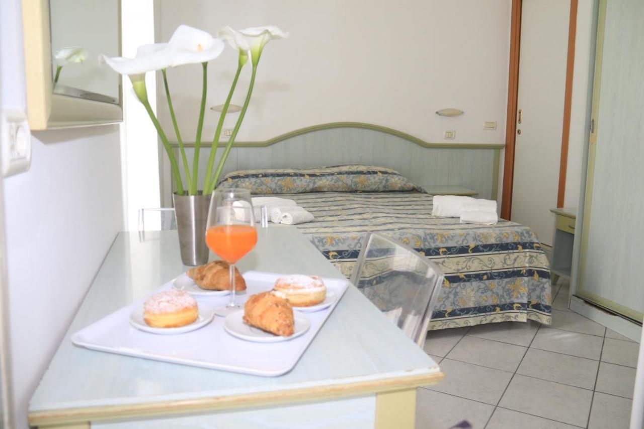 Hotel Ginevra E Residence كاتوليكا المظهر الخارجي الصورة
